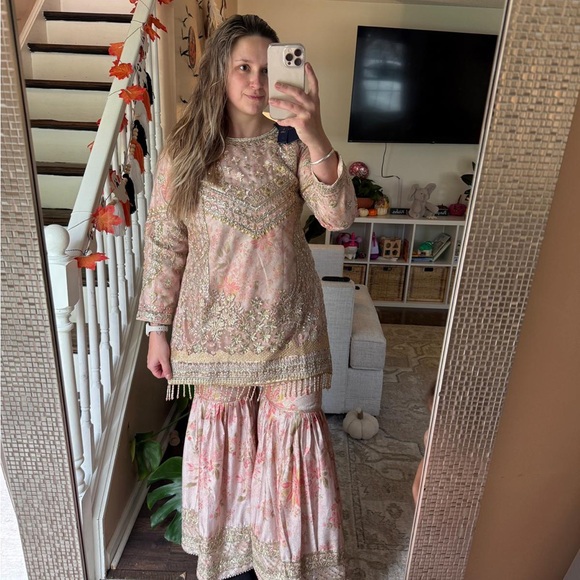 Lashkaraa Blush Peach Floral Embroidered Gharara Suit - Picture 2 of 4